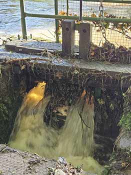 broken sluice